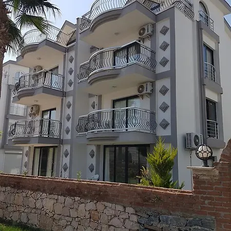Garden 2 - 4 Willa Didim